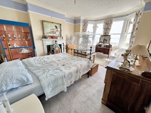 Bedroom- click for photo gallery